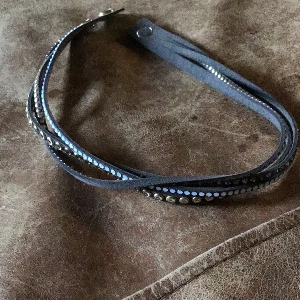 Savorski leather and jewel wrap bracelet - Picture 2 of 3